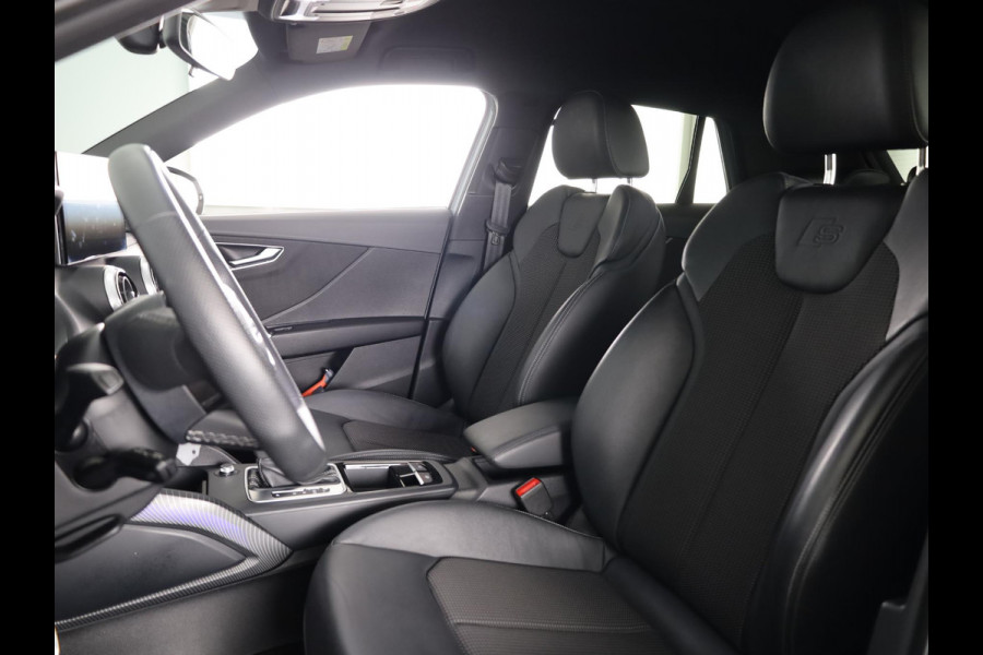 Audi Q2 35 TFSI S Edition 150pk | Private lease vanaf € 681,- per maand | Trekhaak | 18 inch Lichtmetalen velgen | Stoelverwarming | S-line interieur | Matrix Led | Verlengde garantie