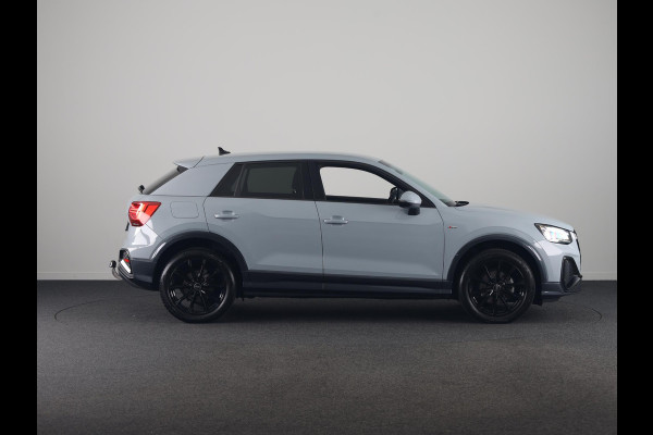 Audi Q2 35 TFSI S Edition 150pk | Private lease vanaf € 681,- per maand | Trekhaak | 18 inch Lichtmetalen velgen | Stoelverwarming | S-line interieur | Matrix Led | Verlengde garantie