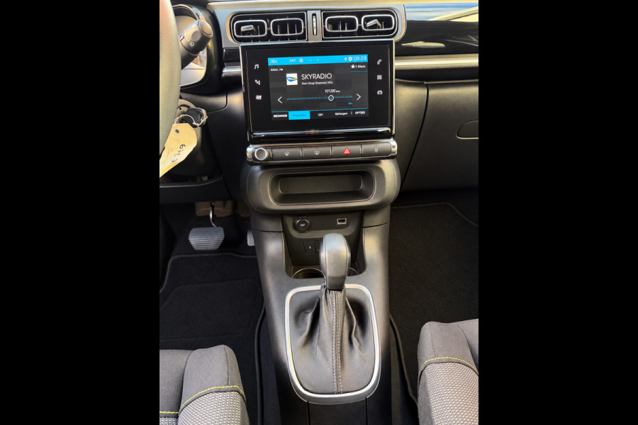 Citroën C3 1.2 PureTech Shine Edition - AUTOMAAT I Apple CarPaly/Navigatie I Airco I PDC I LED I Sport velgen I Dealer onderhouden