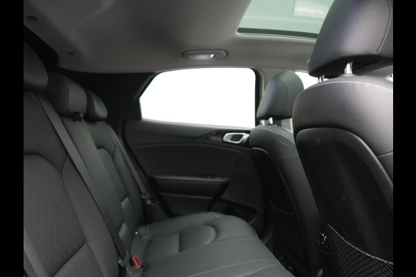 Kia Xceed 1.6 GDi PHEV ExecutiveLine 141pk Dealer O.H. | Panodak | Adaptive Cruise | Camera | Lederen Sportstoelen Memory & Ventilatie | Stoelen & Stuur Verwarmd | Keyless | BLIS | Apple Carplay | Navigatie | DAB | Plug In Hybrid |