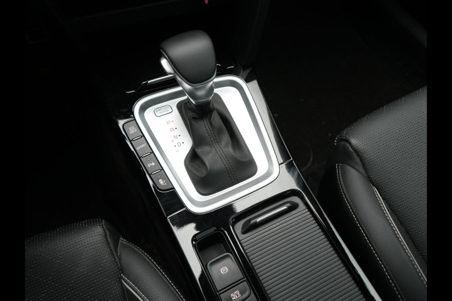 Kia Xceed 1.6 GDi PHEV ExecutiveLine 141pk Dealer O.H. | Panodak | Adaptive Cruise | Camera | Lederen Sportstoelen Memory & Ventilatie | Stoelen & Stuur Verwarmd | Keyless | BLIS | Apple Carplay | Navigatie | DAB | Plug In Hybrid |