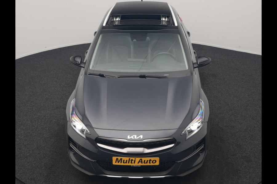 Kia Xceed 1.6 GDi PHEV ExecutiveLine 141pk Dealer O.H. | Panodak | Adaptive Cruise | Camera | Lederen Sportstoelen Memory & Ventilatie | Stoelen & Stuur Verwarmd | Keyless | BLIS | Apple Carplay | Navigatie | DAB | Plug In Hybrid |