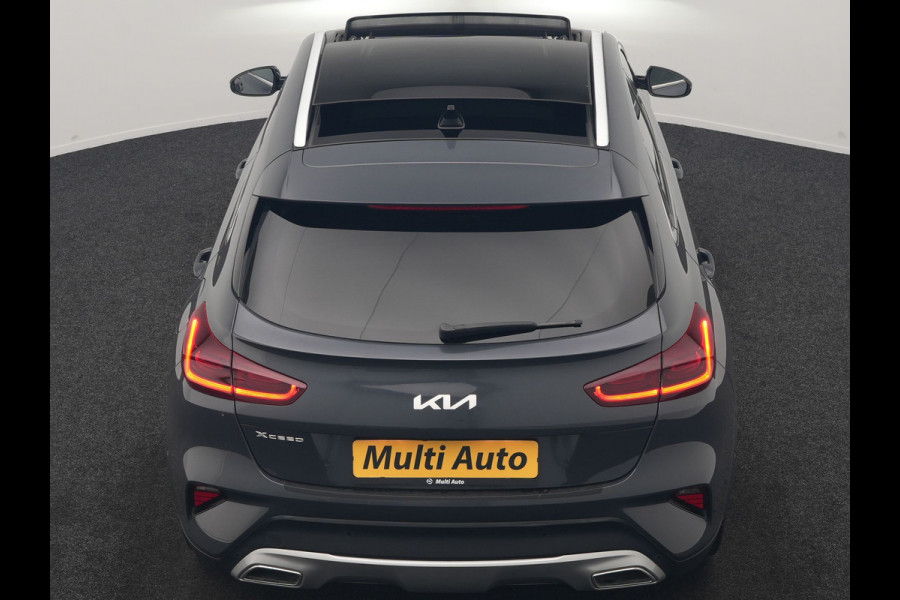 Kia Xceed 1.6 GDi PHEV ExecutiveLine 141pk Dealer O.H. | Panodak | Adaptive Cruise | Camera | Lederen Sportstoelen Memory & Ventilatie | Stoelen & Stuur Verwarmd | Keyless | BLIS | Apple Carplay | Navigatie | DAB | Plug In Hybrid |