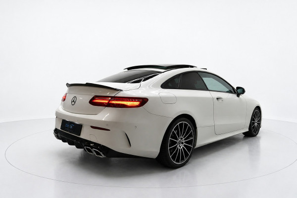 Mercedes-Benz E-Klasse Coupé 200 AMG NIGHT PANO 360 CAM