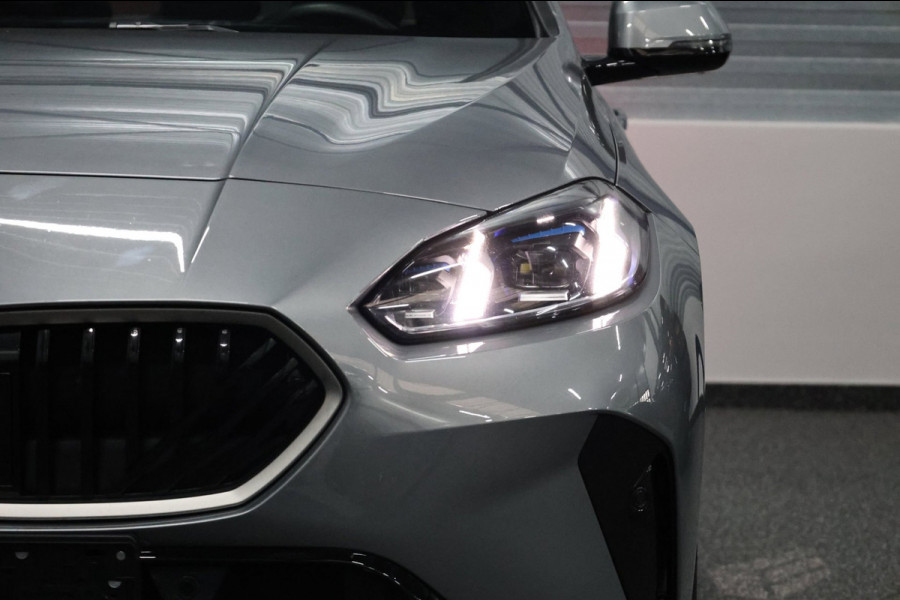 BMW 1-serie 120 M Sport 170+PK LASER/VIRTUAL/SFEER/PANO/HUD/HARMAN/HALF LEDER+S.VERWARMING/CAM/ACC/ECC/FABRIEKSGARANTIE!