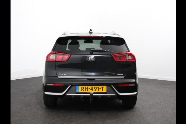 Kia Niro 1.6 GDi Hybrid ExecutiveLine Automaat Climate control Cruise control Trekhaak Camera Lichtmetalen velgen Navigatie Stoelverwarming Stoelverkoeling Stuurverwarming