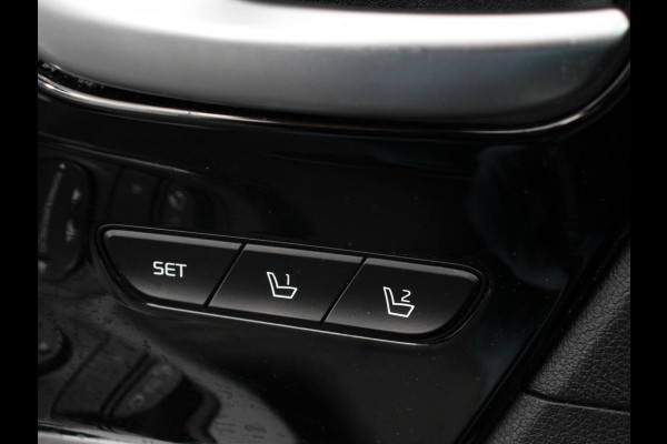 Kia Niro 1.6 GDi Hybrid ExecutiveLine Automaat Climate control Cruise control Trekhaak Camera Lichtmetalen velgen Navigatie Stoelverwarming Stoelverkoeling Stuurverwarming