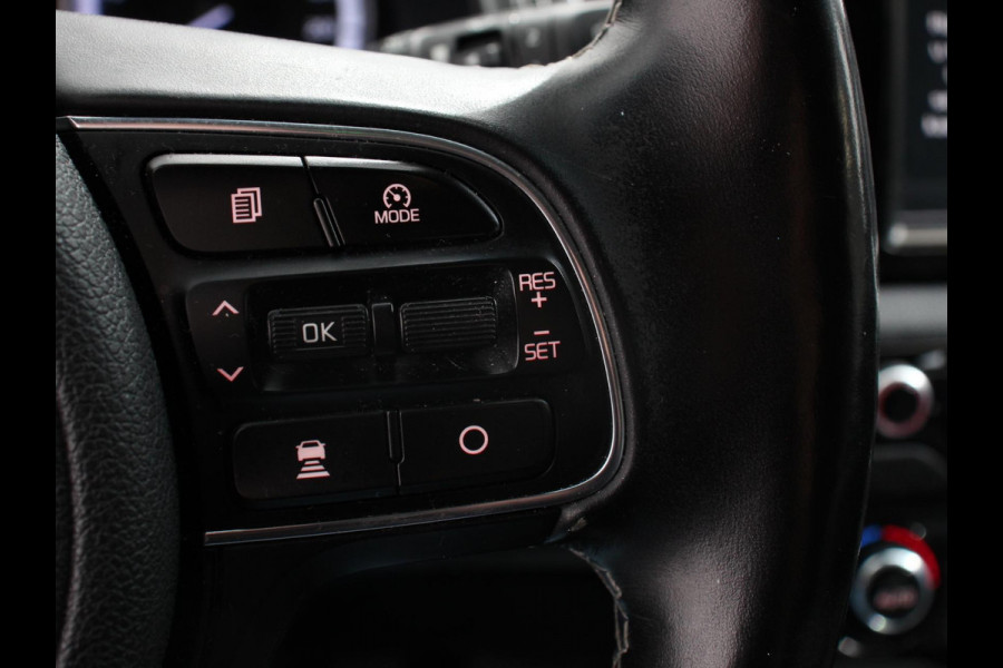 Kia Niro 1.6 GDi Hybrid ExecutiveLine Automaat Climate control Cruise control Trekhaak Camera Lichtmetalen velgen Navigatie Stoelverwarming Stoelverkoeling Stuurverwarming