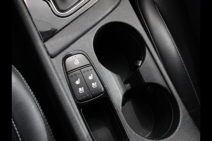 Kia Niro 1.6 GDi Hybrid ExecutiveLine Automaat Climate control Cruise control Trekhaak Camera Lichtmetalen velgen Navigatie Stoelverwarming Stoelverkoeling Stuurverwarming