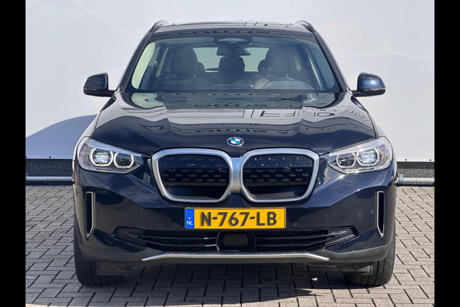 BMW iX3 Executive 80 kWh NL-AUTO | PANODAK | TREKHAAK| SOH 97,3%