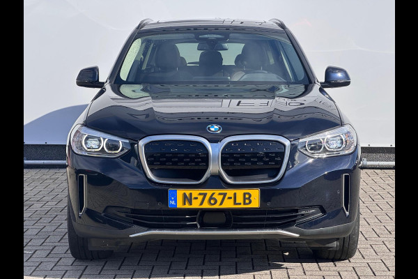 BMW iX3 Executive 80 kWh NL-AUTO | PANODAK | TREKHAAK| SOH 97,3%