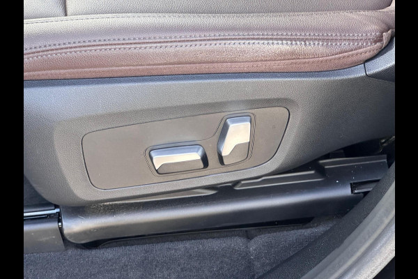 BMW iX3 Executive 80 kWh NL-AUTO | PANODAK | TREKHAAK| SOH 97,3%