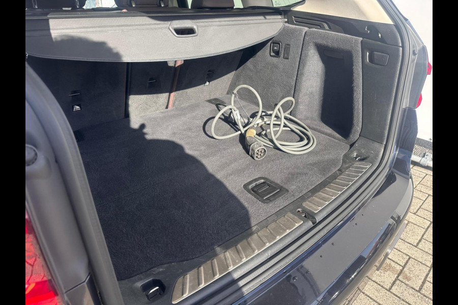 BMW iX3 Executive 80 kWh NL-AUTO | PANODAK | TREKHAAK| SOH 97,3%