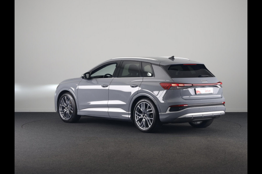 Audi Q4 e-tron 40 Advanced edition 77 kWh 204 pk S-tronic | Private lease vanaf € 824,- per maand | Navigatie | Parkeersensoren (Park assist) | Achteruitrijcamera | Adaptieve cruise control | Sonos geluidssysteem | Lederen bekleding | S-Line (exterieur) |