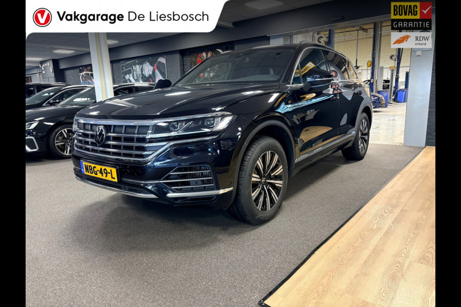 Volkswagen Touareg 3.0 TSi eHybrid 4MOTION / pano / leer / camera / stoel en stuurverwaming