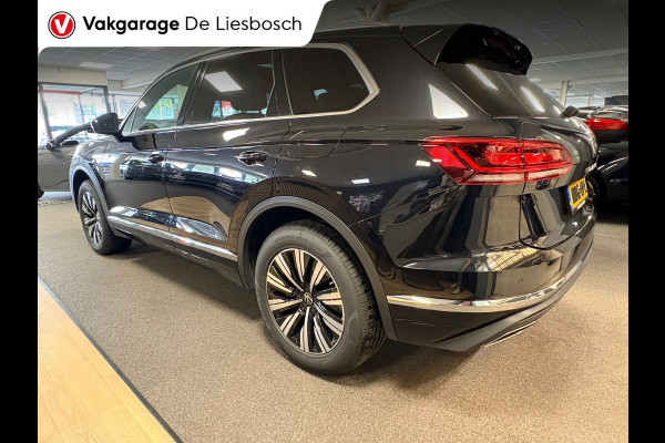 Volkswagen Touareg 3.0 TSi eHybrid 4MOTION / pano / leer / camera / stoel en stuurverwaming