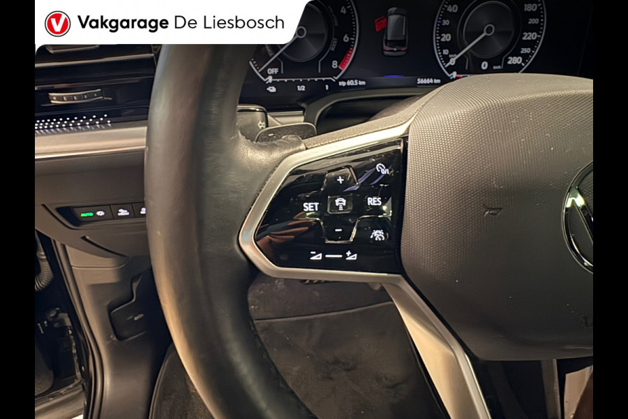 Volkswagen Touareg 3.0 TSi eHybrid 4MOTION / pano / leer / camera / stoel en stuurverwaming