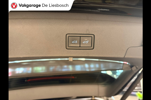 Volkswagen Touareg 3.0 TSi eHybrid 4MOTION / pano / leer / camera / stoel en stuurverwaming