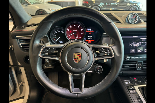 Porsche Macan 2.9 GTS Pano|Sportdesign|Chrono|Luchtv|Trekhaak