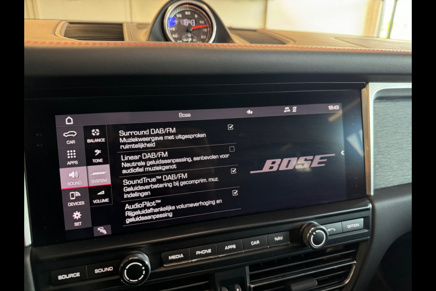 Porsche Macan 2.9 GTS Pano|Sportdesign|Chrono|Luchtv|Trekhaak