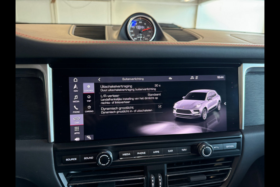 Porsche Macan 2.9 GTS Pano|Sportdesign|Chrono|Luchtv|Trekhaak