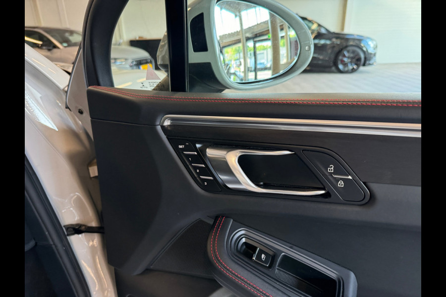 Porsche Macan 2.9 GTS Pano|Sportdesign|Chrono|Luchtv|Trekhaak