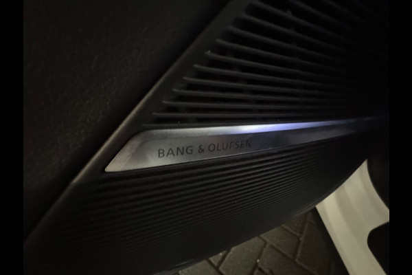 Audi Q8 55 TFSI quattro S Line Pano|BTW|B&O|RS Seat|HuD|Keyless