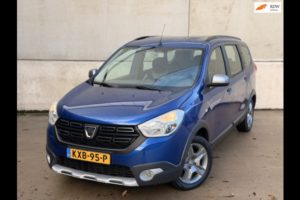 Dacia Lodgy 1.3 TCe Stepway 7P CarPlay Cruise 3x isofix Stoelverwarming