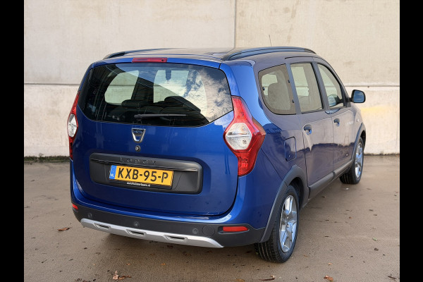 Dacia Lodgy 1.3 TCe Stepway 7P CarPlay Cruise 3x isofix Stoelverwarming
