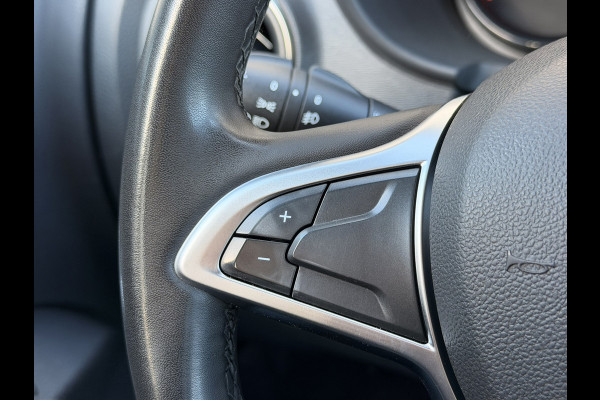 Dacia Lodgy 1.3 TCe Stepway 7P CarPlay Cruise 3x isofix Stoelverwarming