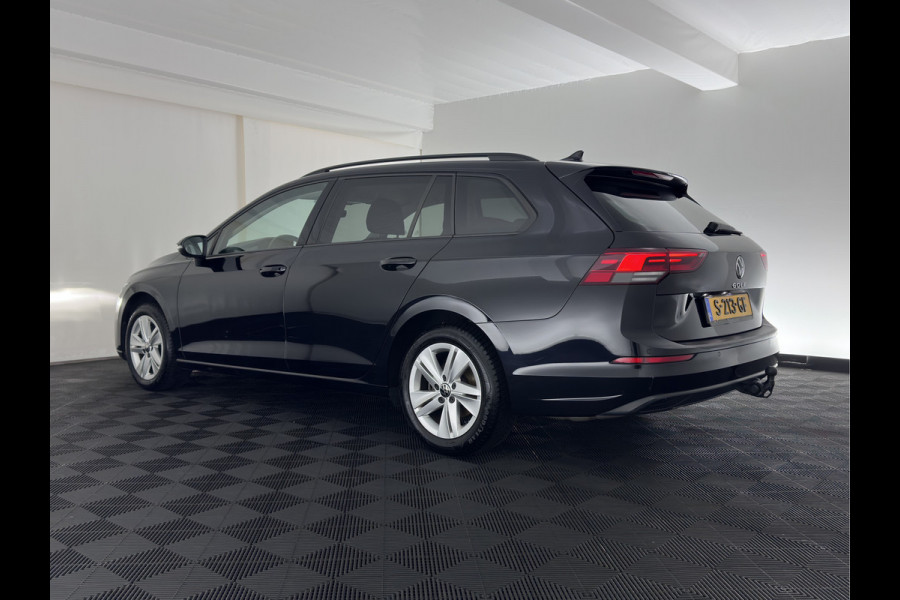 Volkswagen Golf Variant 2.0 TDI Life Business+ (INCL.BTW) Aut. *FULL-LED | ADAPTIVE-CRUISE | BLIND-SPOT | DIGI-COCKPIT | NAVI-FULLMAP | AMBIENT-LIGHT | COMFORT-SEATS | KEYLESS | DAB+ | PRIVACY-GLASS | ECC | PDC | TOWBAR | 16''ALU*