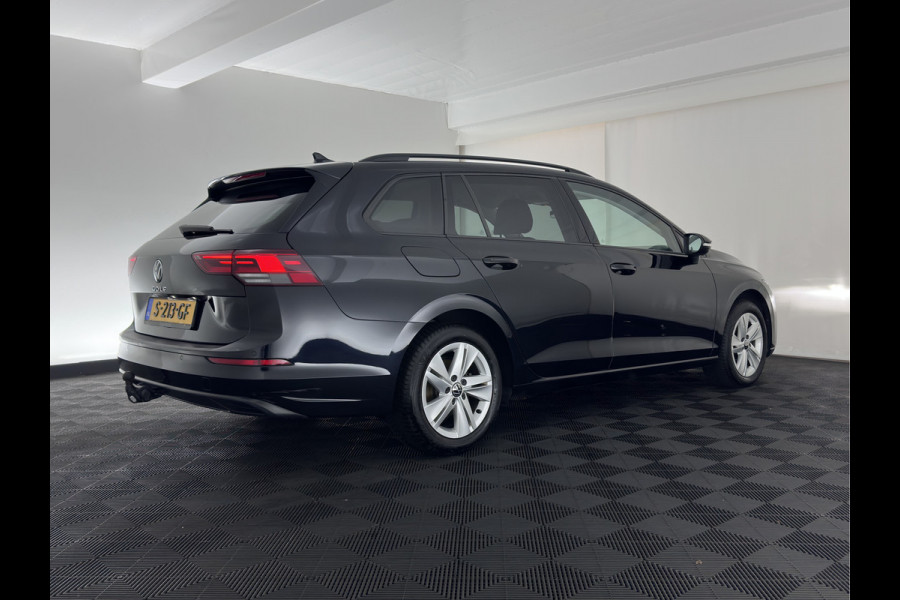Volkswagen Golf Variant 2.0 TDI Life Business+ (INCL.BTW) Aut. *FULL-LED | ADAPTIVE-CRUISE | BLIND-SPOT | DIGI-COCKPIT | NAVI-FULLMAP | AMBIENT-LIGHT | COMFORT-SEATS | KEYLESS | DAB+ | PRIVACY-GLASS | ECC | PDC | TOWBAR | 16''ALU*