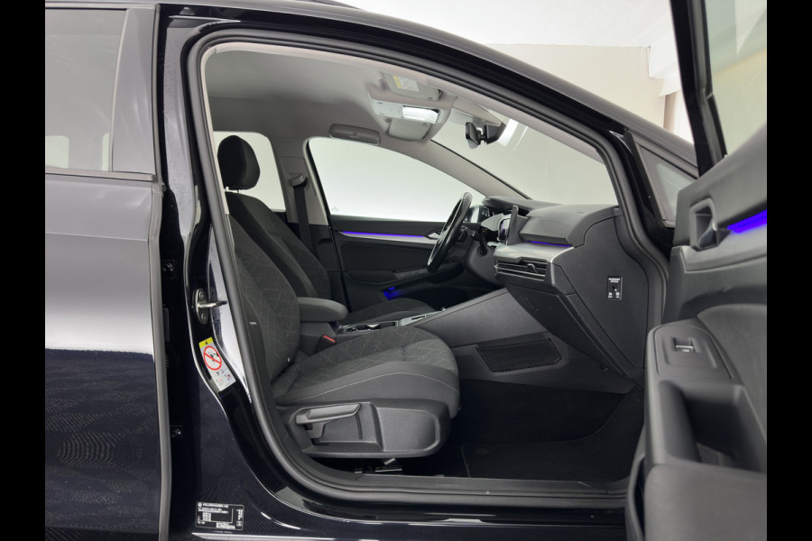 Volkswagen Golf Variant 2.0 TDI Life Business+ (INCL.BTW) Aut. *FULL-LED | ADAPTIVE-CRUISE | BLIND-SPOT | DIGI-COCKPIT | NAVI-FULLMAP | AMBIENT-LIGHT | COMFORT-SEATS | KEYLESS | DAB+ | PRIVACY-GLASS | ECC | PDC | TOWBAR | 16''ALU*