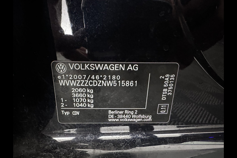 Volkswagen Golf Variant 2.0 TDI Life Business+ (INCL.BTW) Aut. *FULL-LED | ADAPTIVE-CRUISE | BLIND-SPOT | DIGI-COCKPIT | NAVI-FULLMAP | AMBIENT-LIGHT | COMFORT-SEATS | KEYLESS | DAB+ | PRIVACY-GLASS | ECC | PDC | TOWBAR | 16''ALU*