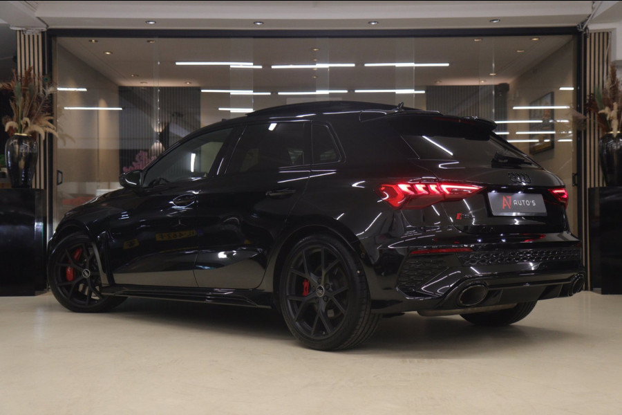Audi RS3 Sportback 2.5 TFSI quattro PANO/400PK/PERFORMANCE/B&O/HUD/VOL