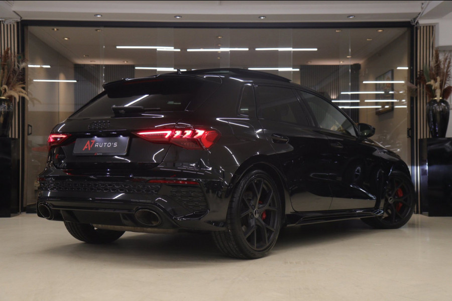 Audi RS3 Sportback 2.5 TFSI quattro PANO/400PK/PERFORMANCE/B&O/HUD/VOL