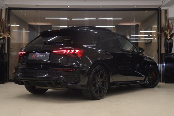 Audi RS3 Sportback 2.5 TFSI quattro PANO/400PK/PERFORMANCE/B&O/HUD/VOL