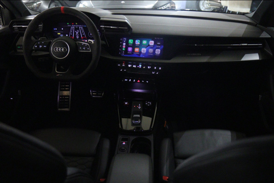 Audi RS3 Sportback 2.5 TFSI quattro PANO/400PK/PERFORMANCE/B&O/HUD/VOL