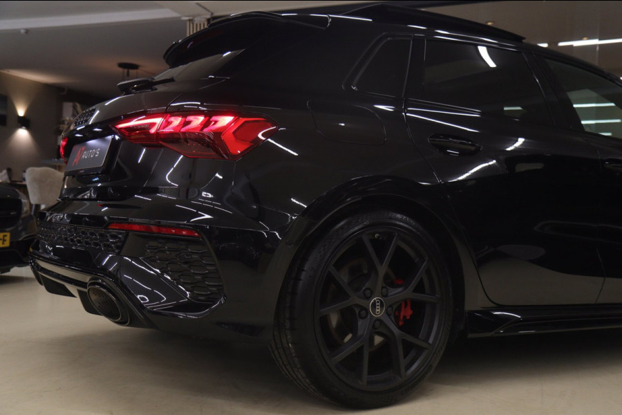 Audi RS3 Sportback 2.5 TFSI quattro PANO/400PK/PERFORMANCE/B&O/HUD/VOL