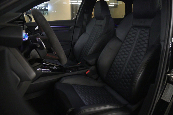 Audi RS3 Sportback 2.5 TFSI quattro PANO/400PK/PERFORMANCE/B&O/HUD/VOL