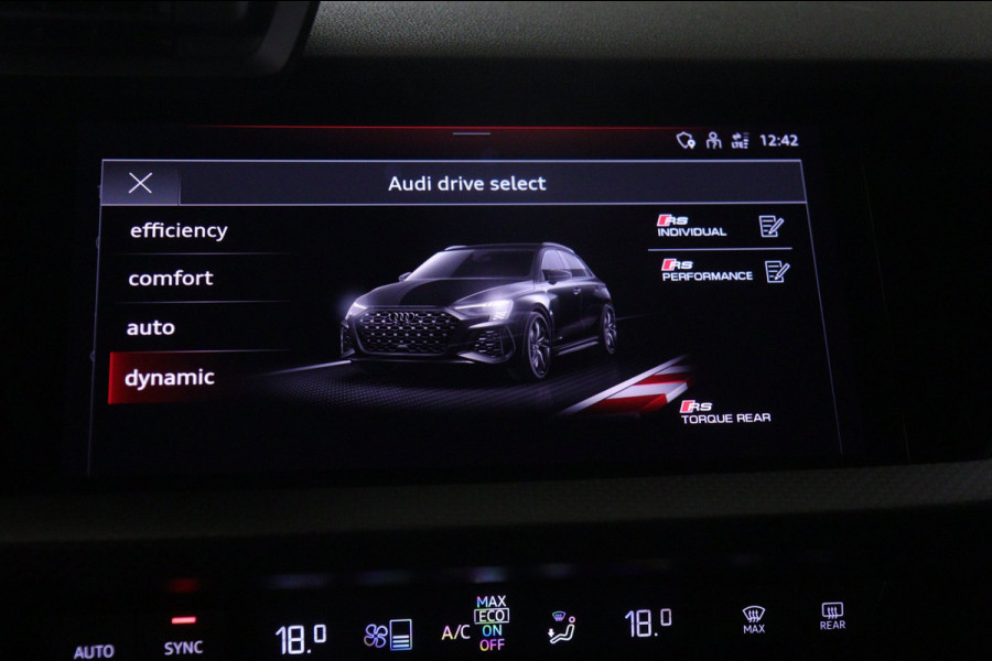 Audi RS3 Sportback 2.5 TFSI quattro PANO/400PK/PERFORMANCE/B&O/HUD/VOL