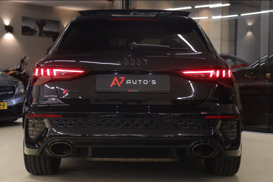 Audi RS3 Sportback 2.5 TFSI quattro PANO/400PK/PERFORMANCE/B&O/HUD/VOL