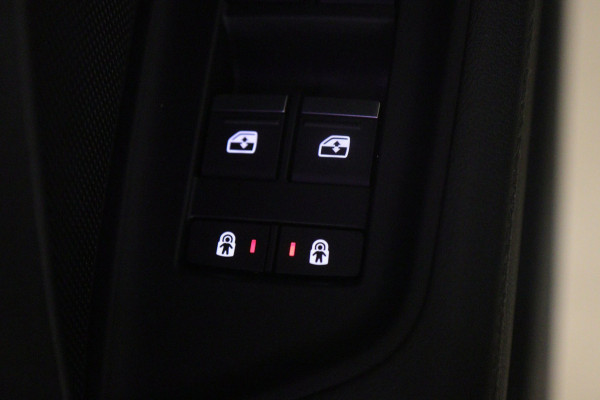 Audi RS3 Sportback 2.5 TFSI quattro PANO/400PK/PERFORMANCE/B&O/HUD/VOL