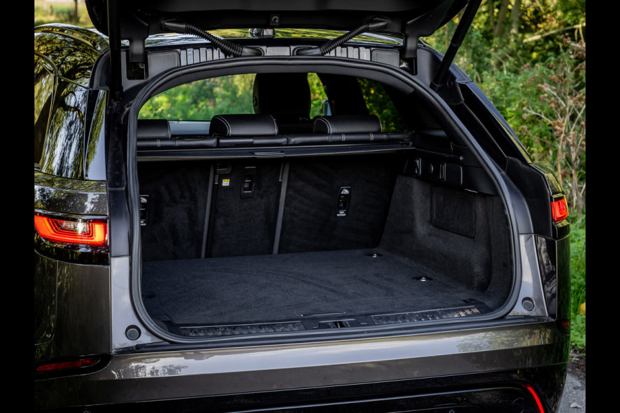 Land Rover Range Rover Velar 2.0 P400e Edition | Adaptive Cruise Control | Trekhaak | Eerste Eigenaar