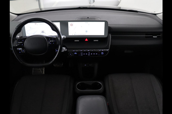 Hyundai IONIQ 5 Connect 73kWh | SOH 92,2% | Stuur/stoel verwarming | Adaptive cruise | Trekhaak | BOSE sound | Camera | Park assist | Carplay | Climate control | Full LED