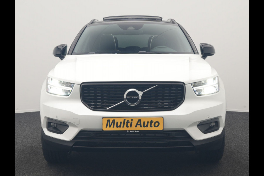 Volvo XC40 T5 Recharge R-Design PHEV 262pk | Panodak | Adaptive Cruise | Camera | Alcantara Sportstoelen Memory & Verwarmd | Stuur Verwarmd | Keyless | BLIS | Apple Carplay | Navigatie | DAB | 20"L.M | Plug in Hybrid |