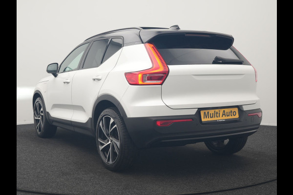 Volvo XC40 T5 Recharge R-Design PHEV 262pk | Panodak | Adaptive Cruise | Camera | Alcantara Sportstoelen Memory & Verwarmd | Stuur Verwarmd | Keyless | BLIS | Apple Carplay | Navigatie | DAB | 20"L.M | Plug in Hybrid |