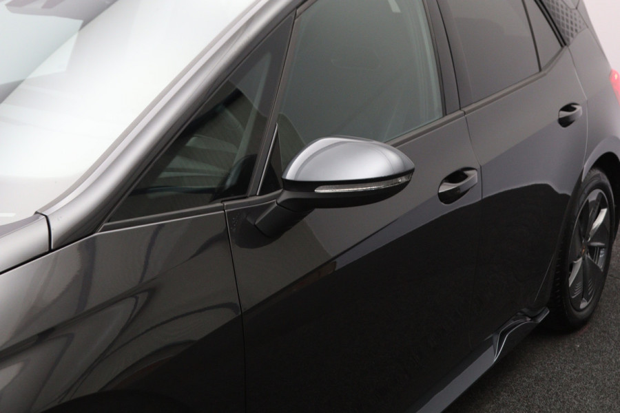 CUPRA Born Essential 62 kW 204 PK, SOH 91 %, Carplay, LED, Sportstoelen