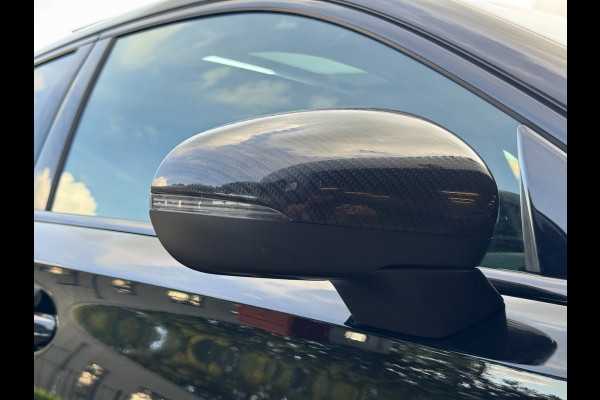 Mercedes-Benz A-Klasse 200 AMG / EDITION 1 / FULL OPTIONS / PANO / BURMESTER / LEDER / CARBON / SFEER / CAMERA / KEYLESS / DAB+ !