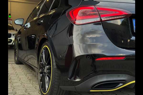 Mercedes-Benz A-Klasse 200 AMG / EDITION 1 / FULL OPTIONS / PANO / BURMESTER / LEDER / CARBON / SFEER / CAMERA / KEYLESS / DAB+ !